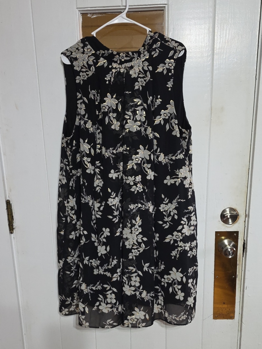 Lane Bryant Women's Floral Sleeveless Ties At Back Neck Flowy Romantic Sz 20 EUC